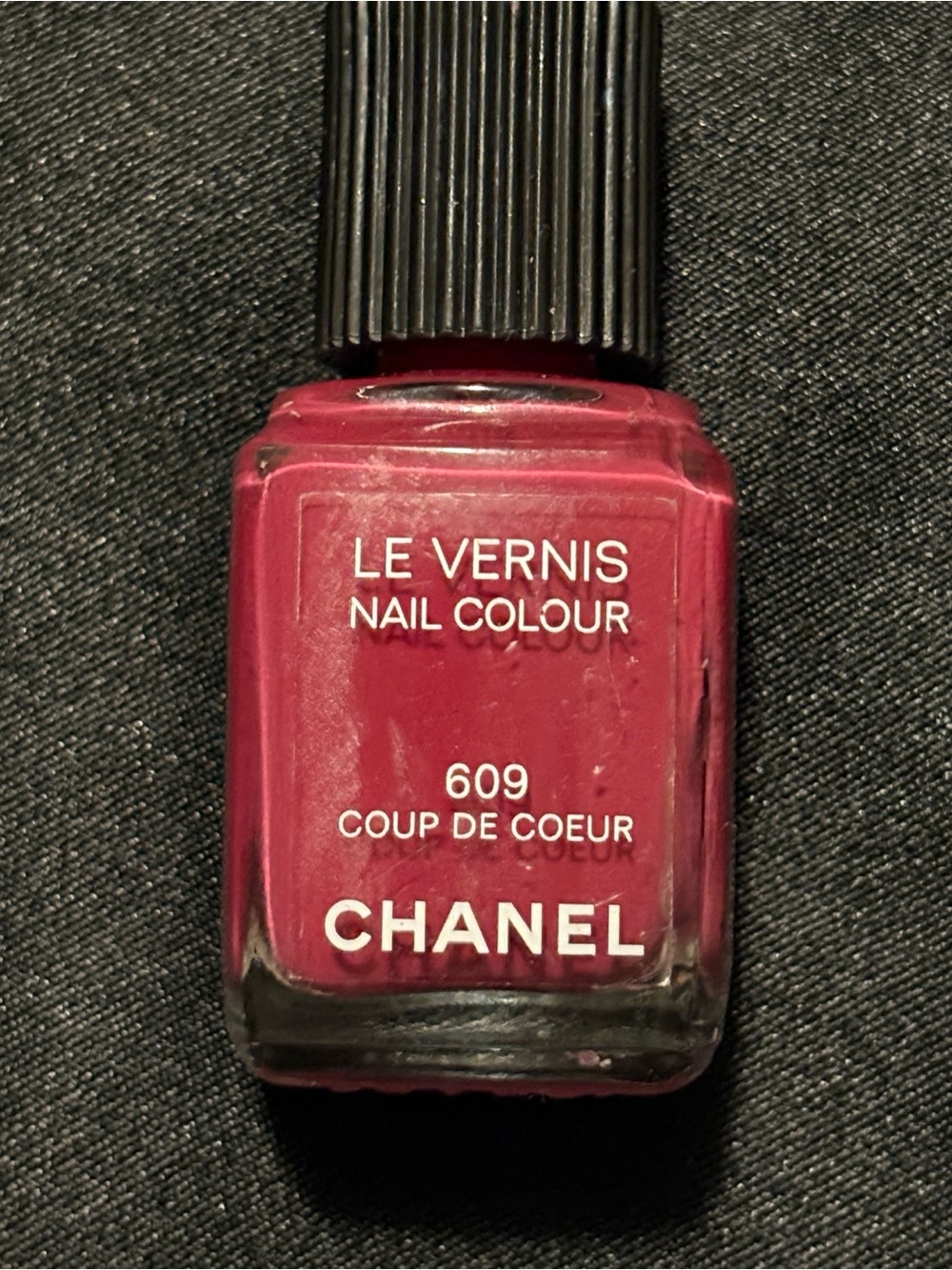 CHANEL Le Vernis Nail Colour 609 Coup de Coeur - Dusty Rose Mauve